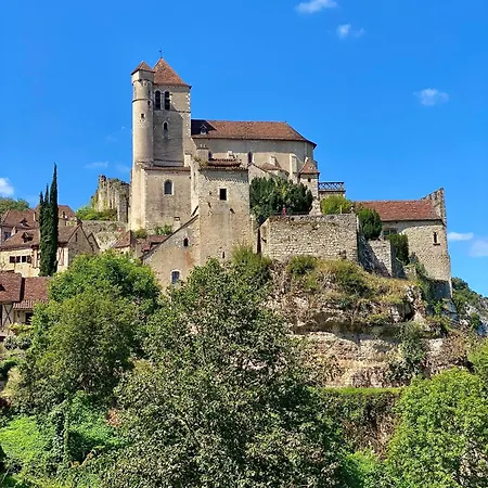 La Maison De Ganil Bed and breakfast Saint-Cirq-Lapopie